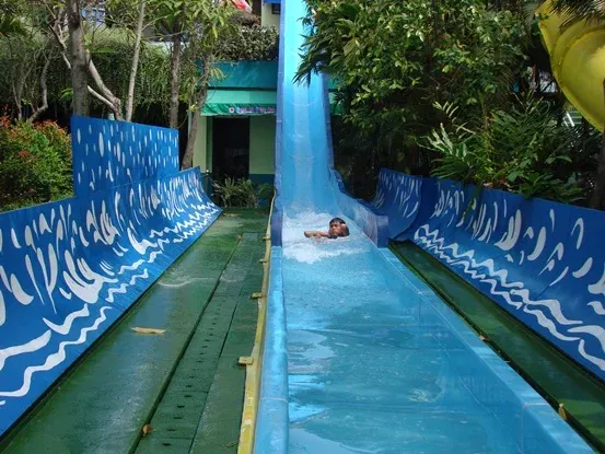 Lốc Xoáy 2